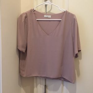 Aritzia Randy blouse grey beige